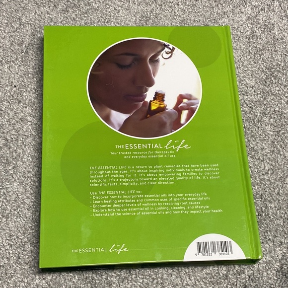 The Essential Life (6th Edition) Book - Picture 3 of 6